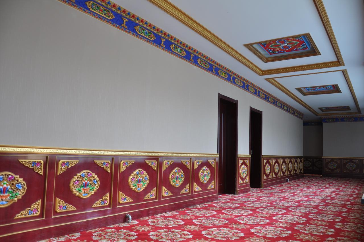 Overseas Tibetan Hotel Xiahe Extérieur photo
