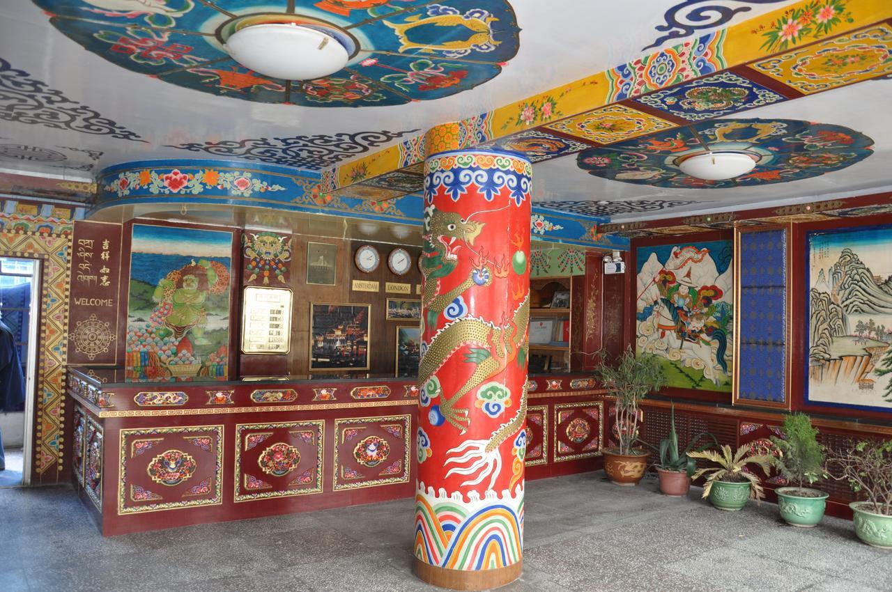 Overseas Tibetan Hotel Xiahe Extérieur photo