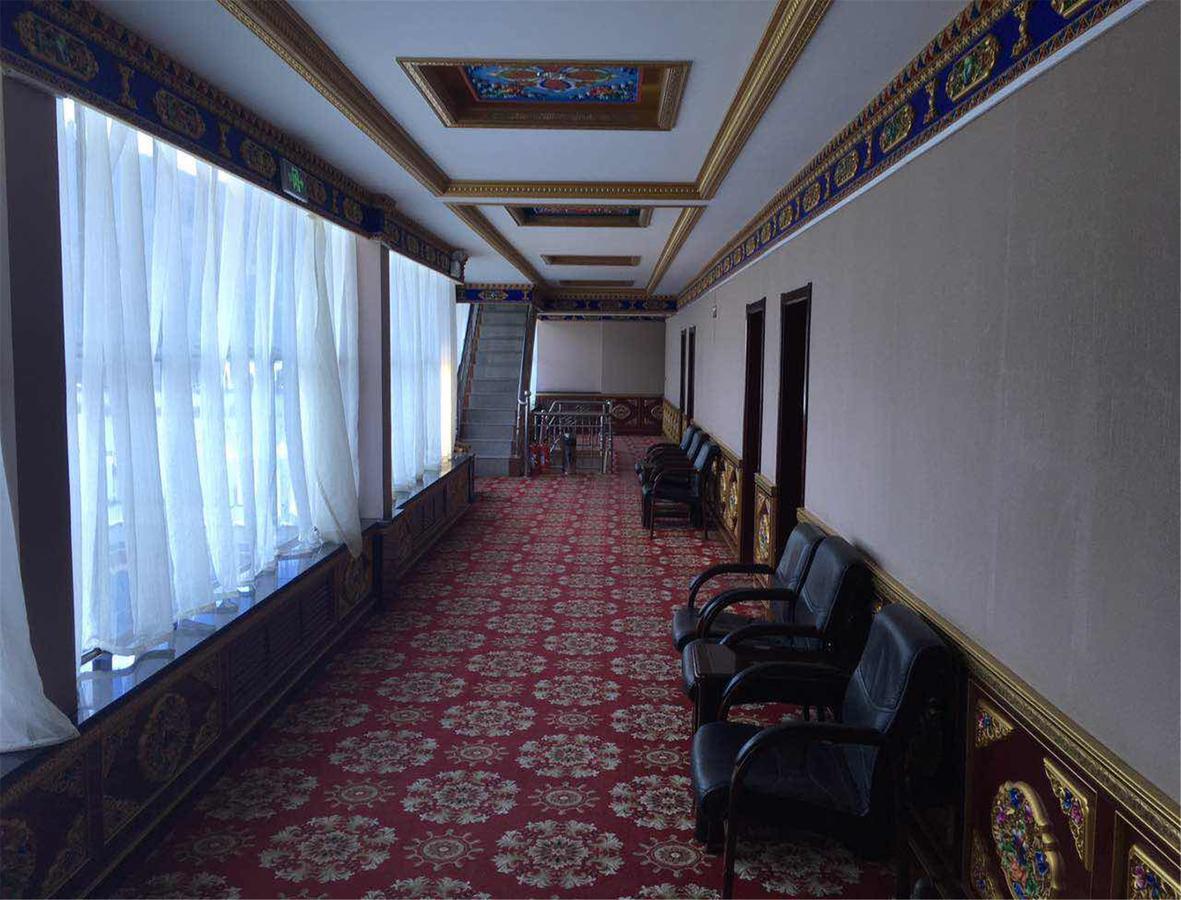 Overseas Tibetan Hotel Xiahe Extérieur photo